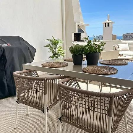 Elegant 2-bedroom With Beautiful Views Benalmádena