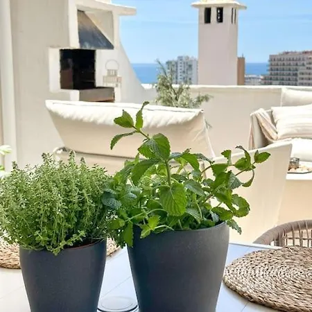 Elegant 2-bedroom With Beautiful Views Appartement Benalmádena